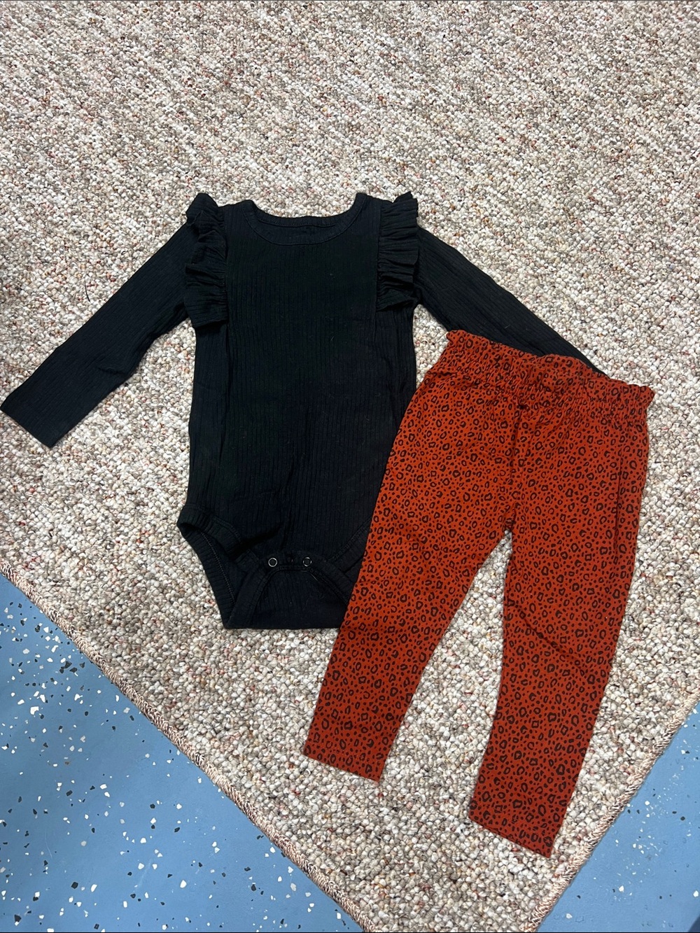 Cat & Jack Black Ruffle Bodysuit with Rust Leopard Leggings